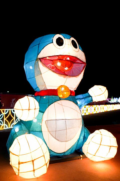 台湾でも人気のドラえもんは毎年モデルとして参加！