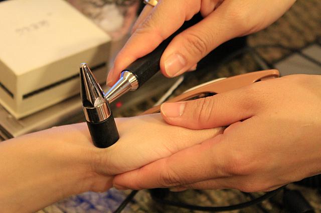 エネルギーの通り道である経絡を分析