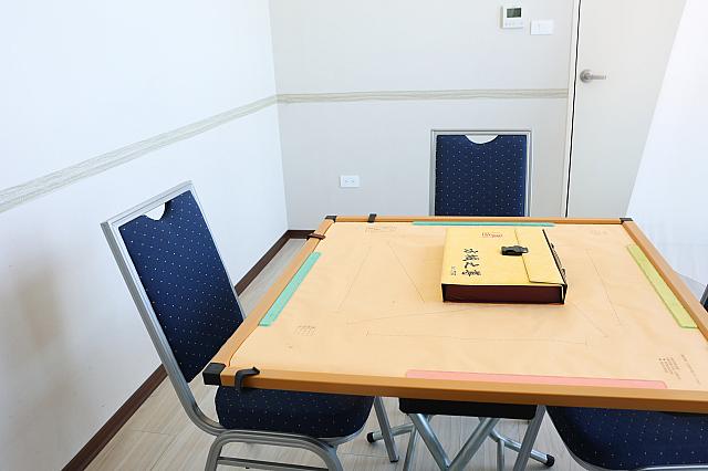 雀卓付きのファミリールームも人気！