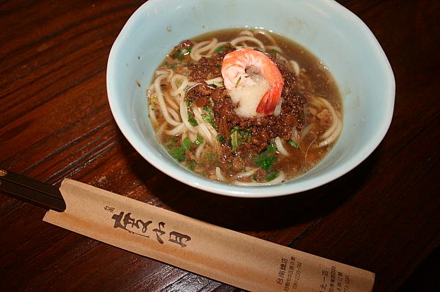 担仔麵(タンツー麺)