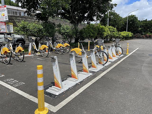 ナビ一行は車移動でしたが、この地区で何ヶ所かYouBikeスタンドを見かけたので、潮風と共にサイクリングをしながらの散策も楽しいかもれません