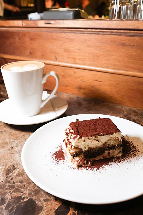 <b>ティラミス(義式提拉米蘇)160元</b>