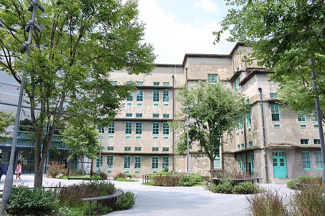 台湾南部の都市・嘉義市には、「嘉義市立美術館」「檜意森活村」「嘉義市文化創意産業園區」、さらには阿里山森林鉄道の「北門」駅など、日本ゆかりの建物が数多く残されています。