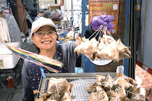 粽(ちまき)もおいしいよ～と、見せてくれました！