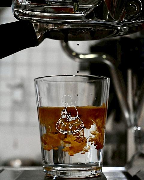 MKCR 山小孩咖啡