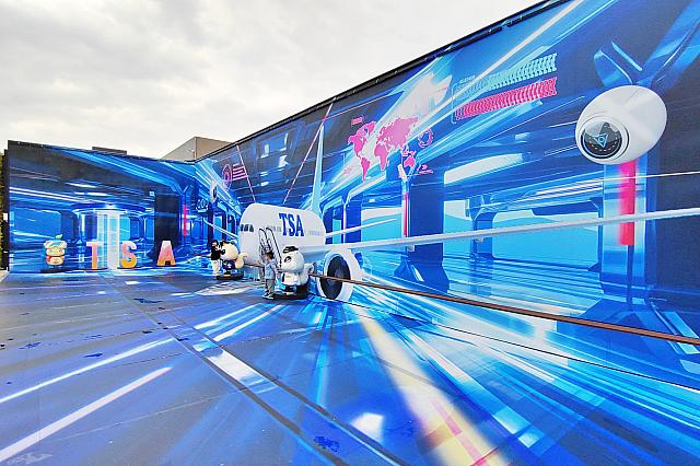 新しくできたのがフォトスポット。イラストと一体化したような写真が撮れる……はず！