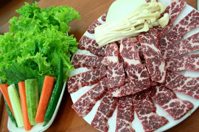 焼肉「コットゥンシム」(霜ふりヒレ肉)