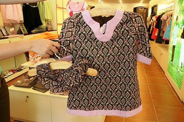 カワユ～イ！チュニック＆パンツセット17万2千ドン。