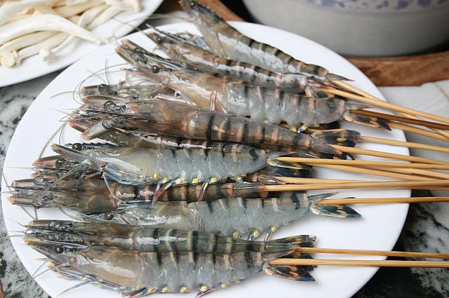 タイガーエビ(大) 16万ドン
