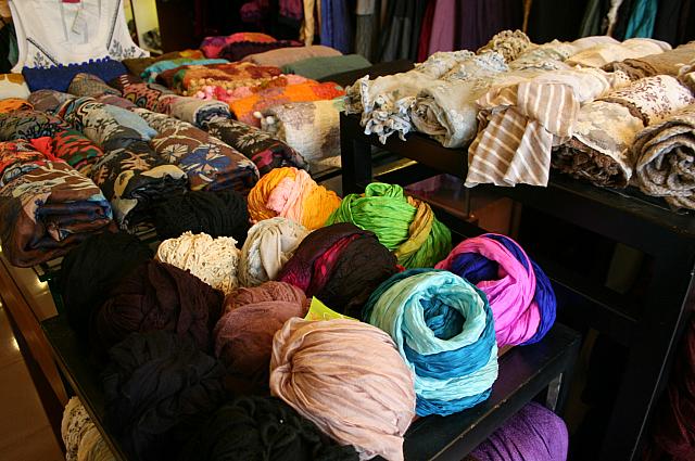 シルクストール15ドル～