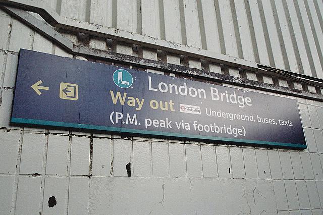 ロンドン南東、南郊外に向かう鉄道の拠点。ガトウィック空港ほか、ブライトンなど南海岸、ケント州などへ行くときは。
