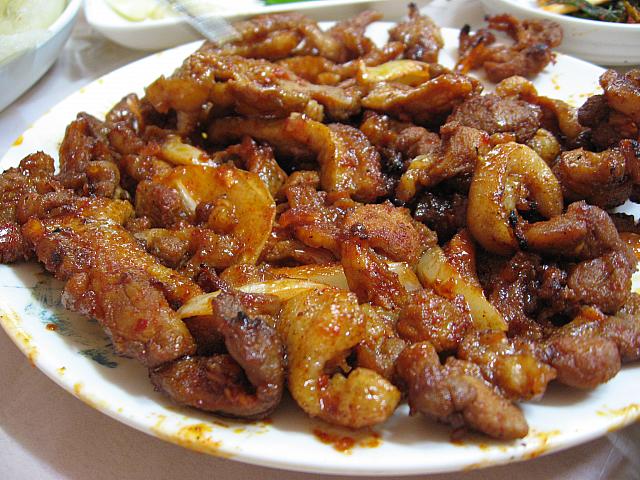 釜山の自然豊かに囲まれた山城で韓国の山料理を食そう！