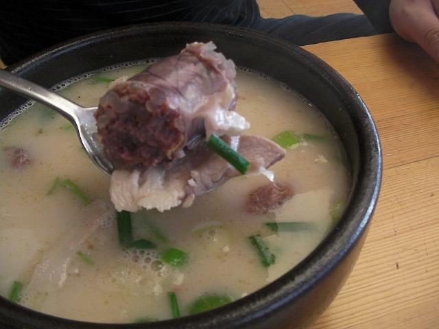 濃厚なデジクッパッで地元で大盛況の人気店