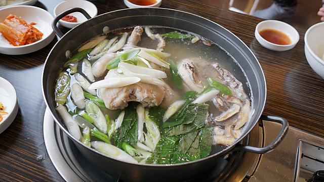 南原でタッカルビとタッカンマリを同時にいただけるお店