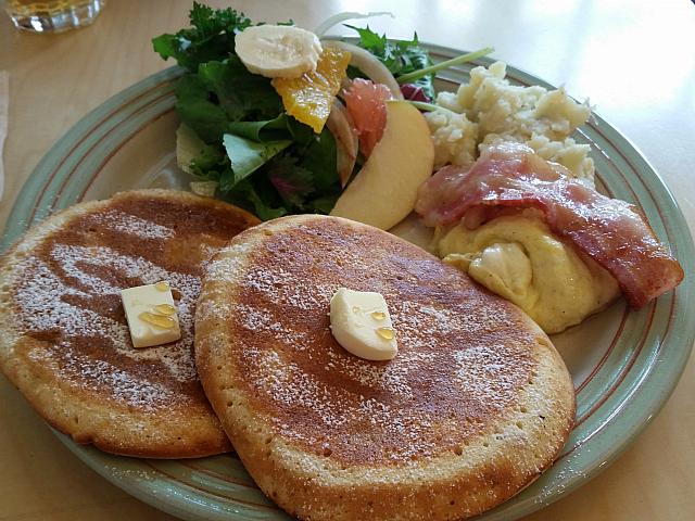 行列のできるおしゃれなパンケーキショップ！