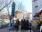 地下鉄４号線ヘファ（恵化・Hyehwa・420/혜화）駅４番出口を出て、