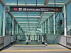 新盆唐線パンギョ（板橋・Pangyo D11）駅3番出口を出て小さな横断歩道を渡った後に２５０ｍほど直進し