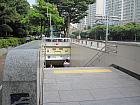 地下鉄２号線冬柏（トンベク・Dongbaek）駅１番出口を出て