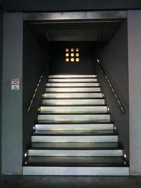 モダンでクリエイティブなメニューがいっぱい!　巨鹿路の老舗隠れ家レストランバー。