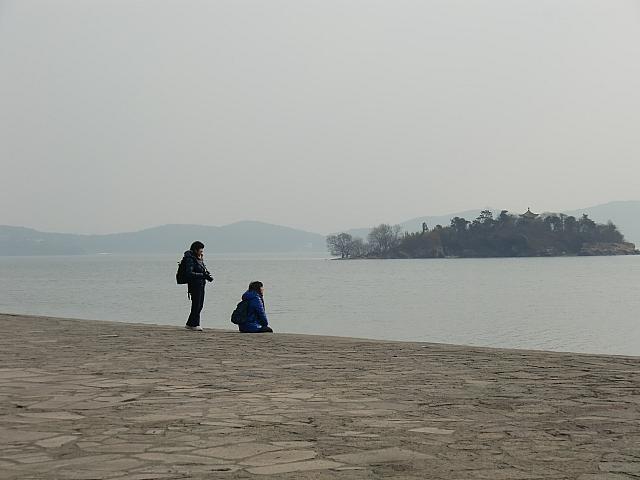 広大な太湖をのんびり眺めるならココ!　遊覧船で島めぐりもできる無錫最大の自然公園。