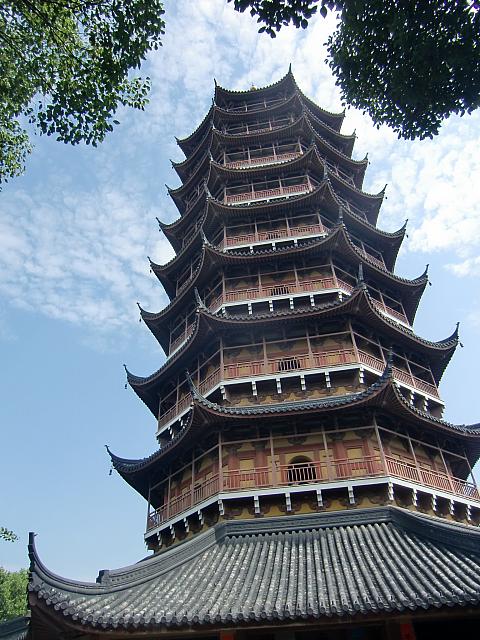 水路に囲まれた蘇州古城エリアを見渡すならこの塔から!　三国時代に造られた蘇州最古のランドマーク。