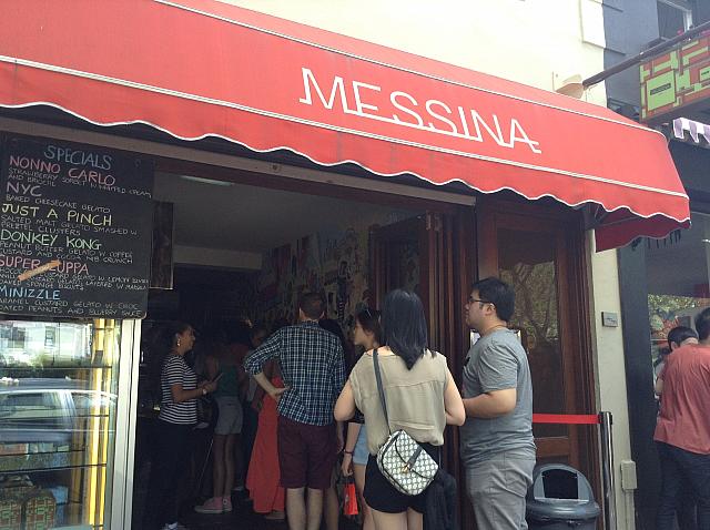 シドニーで一番美味しいジェラートが食べられると話題のジェラート専門店「メッシーナ」。店内には濃厚でクリーミーなジェラートを求めたお客さんでいつもいっぱい！
