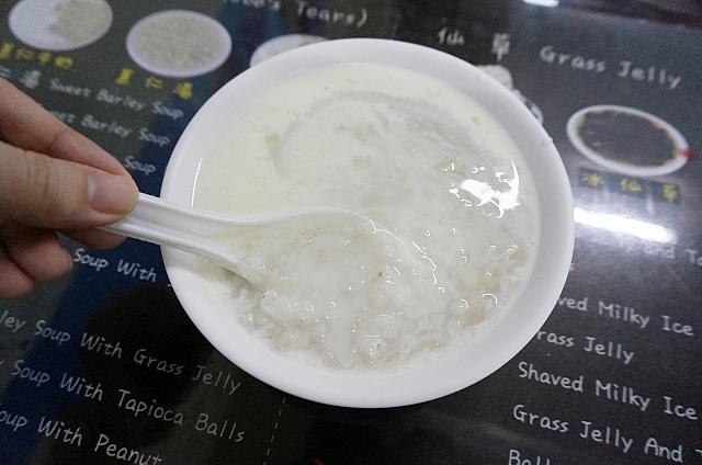 豆花屋さんの一番人気は「はと麦ミルク」？　親切な老闆娘の人柄も魅力です♪