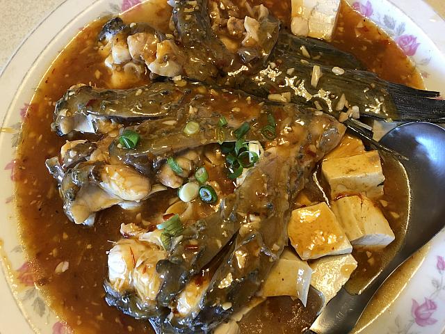 大人数でわいわい食べたい活魚料理がたくさんのレストランです