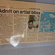 地元の新聞にも記事が載るタイの若てアーティストのオーナーさん。