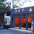 日本でも人気のタイのスパブランドHARNNがチェンマイにオープンした初のカフェレストラン「ティチャー・ティールームbyハーン」にやって来ました。