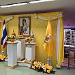 タイ入国審査を抜けると、ラーマ10世（ワチラロンコン国王）の写真が出迎えてくれます。