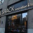 9月中旬にオープンしたシェイク・シャック・ウエストビレッジ店。<br>イノベーション・キッチンとなっているこの店舗、他の店舗とちょっぴり違うんです。