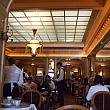 外食するときに役立つフランス流お店の呼び方 レストラン ビストロ ブラッスリー カフェ＆バー サロン・ド・テ ショコラティエ ブーランジュリー パティスリー クレープリーフロマジュリ-
