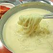コングクス コンククス 大豆料理 豆乳麺 大豆汁麺 夏の料理 麺料理 韓国麺 黒コングクス コングッスコンクッス