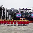 メインステージではいろいろな催しが。こちらはカンガンスルレという韓国の伝統的な遊び。