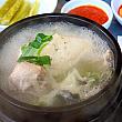 参鶏湯（サムゲタン）！今日（7/12）は夏を乗り切るためにスタミナのつくものを食べる「伏日（ポンナル）」。参鶏湯は伏日に食べる代表的な料理です。