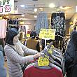 まだまだ寒さが続いていますが、一足先に、ちょっと薄めの冬物はセールみたい・・・価格は10000ウォンのものが目立ちます。安くてお気に入りのものを探しにGOTOモールに来てみるのはいかがでしょうか～？