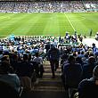 今日の入場者数約21,000。シドニー・ライト・ブルーで埋まったスタジアムはすでに熱気でムンムン。
