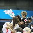 日本人客も日の丸を振って選手たちを応援！最後は奇跡のゴールを見せて日本チームの勝利！！！怒号を響かせていた監督と選手たちの熱い抱擁に思わずウルッとしてしまったナビでした。