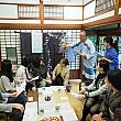 6日には京友禅への認識を深めてもらおうと講習会が開催されました。参加者からたくさんの質問が飛び出し、日本文化に対する興味の高さがわかりますね。