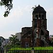市内にある一番の観光名所。ベトナム戦争時に爆撃を受けた教会です